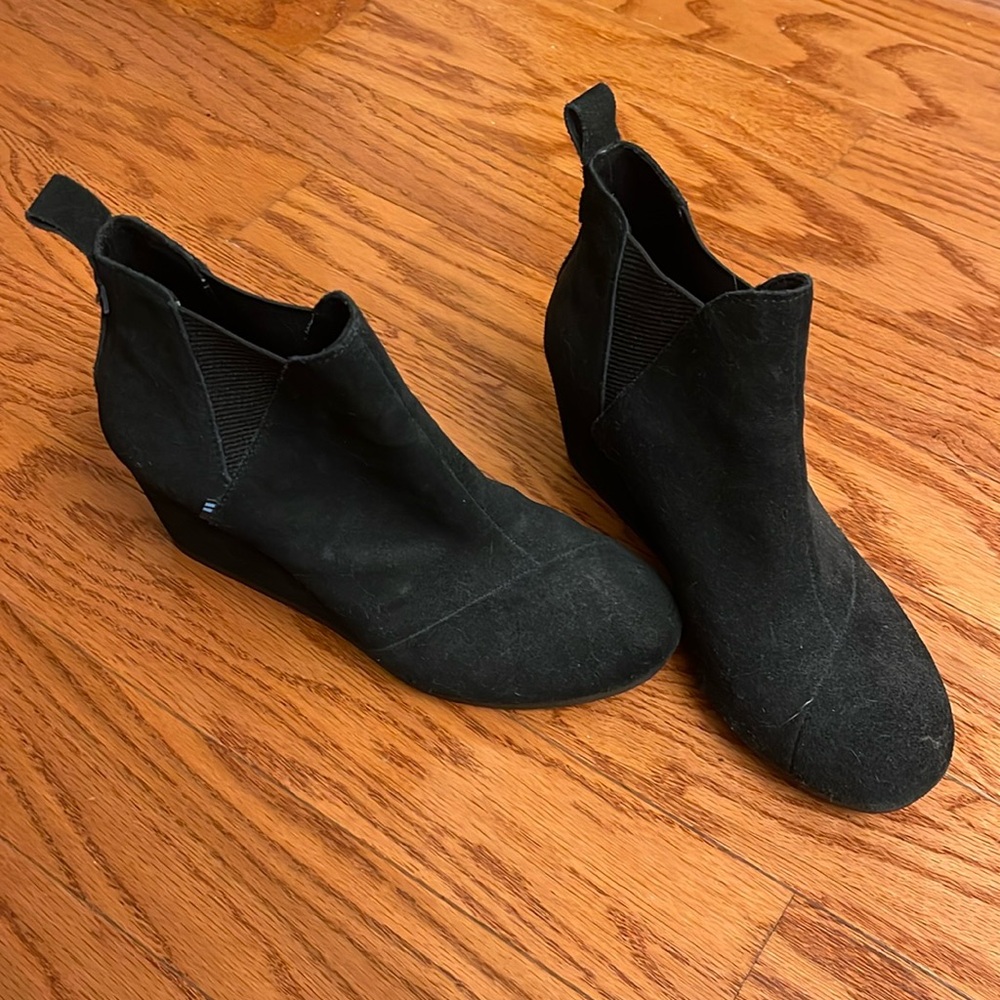 Toms wedges